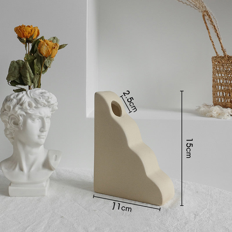 Simplicity Ceramic Vase for Home Décor