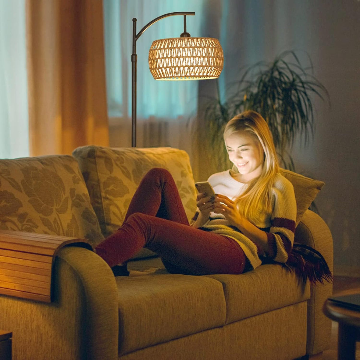 Arc Floor Lamp with Remote Control