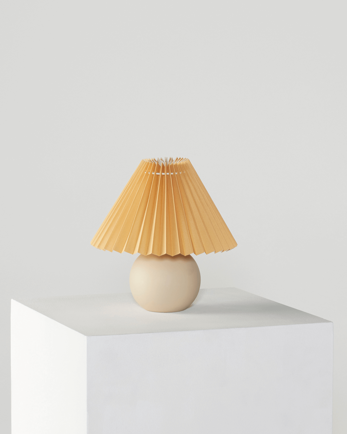 Serena Modern Table Lamp