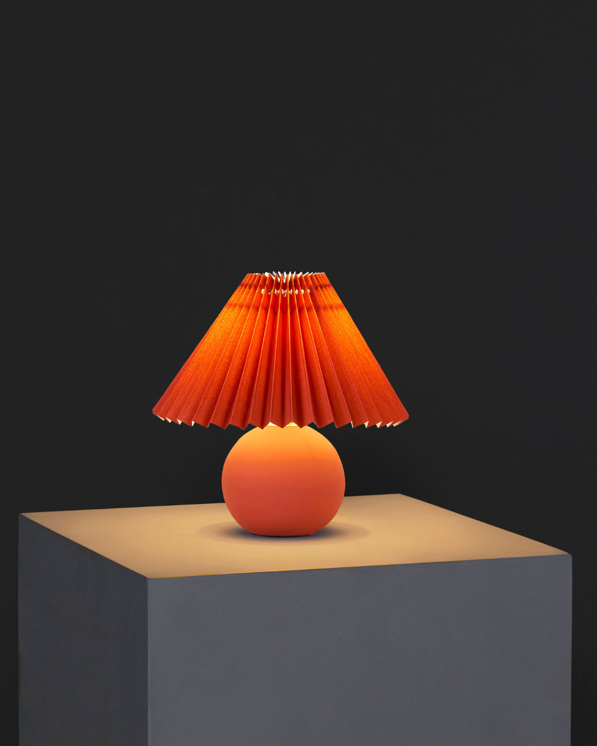 Serena Modern Table Lamp